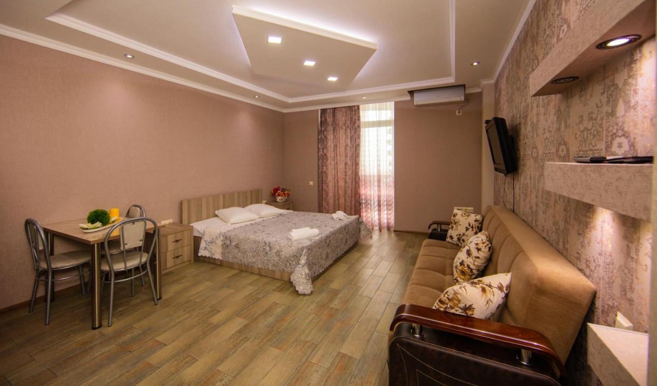 Sea Towers Suite Batumi Kültér fotó