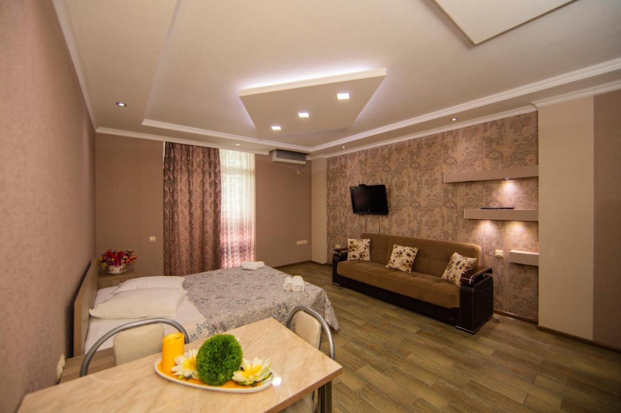Sea Towers Suite Batumi Kültér fotó