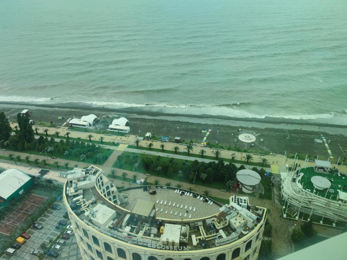 Sea Towers Suite Batumi Kültér fotó