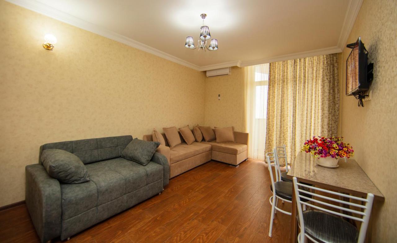 Sea Towers Suite Batumi Kültér fotó