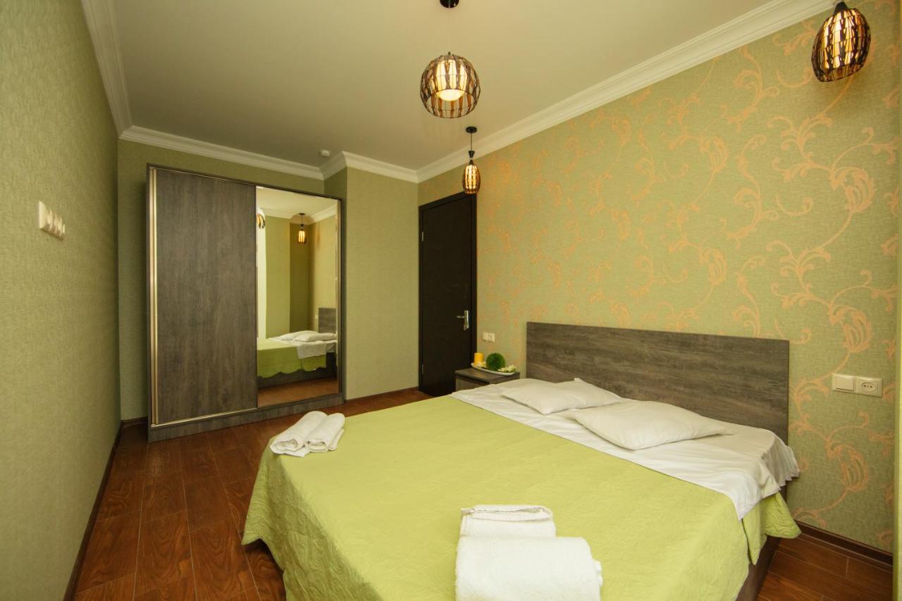 Sea Towers Suite Batumi Kültér fotó