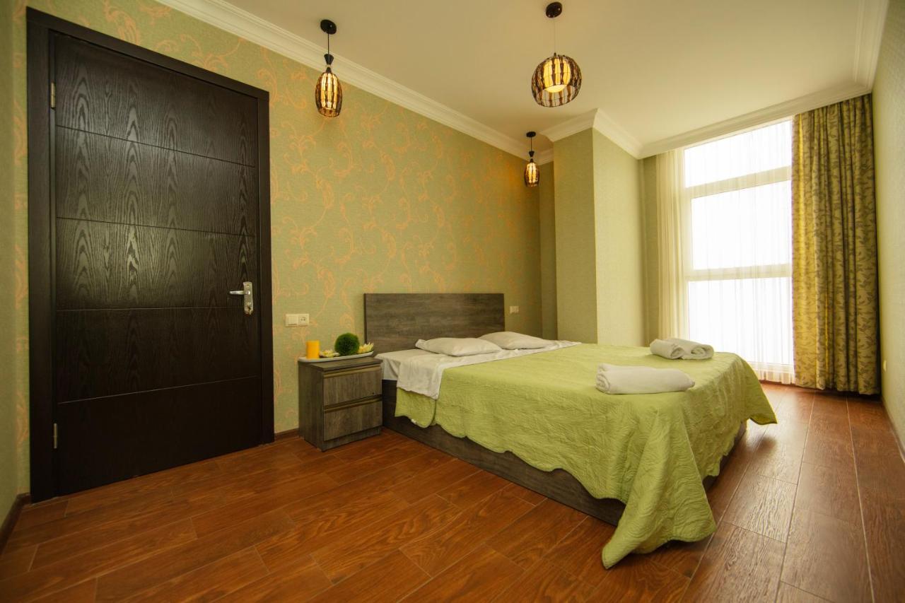 Sea Towers Suite Batumi Kültér fotó