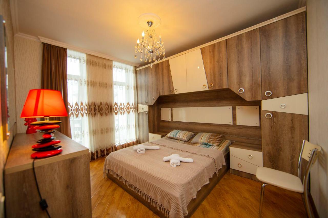 Sea Towers Suite Batumi Kültér fotó
